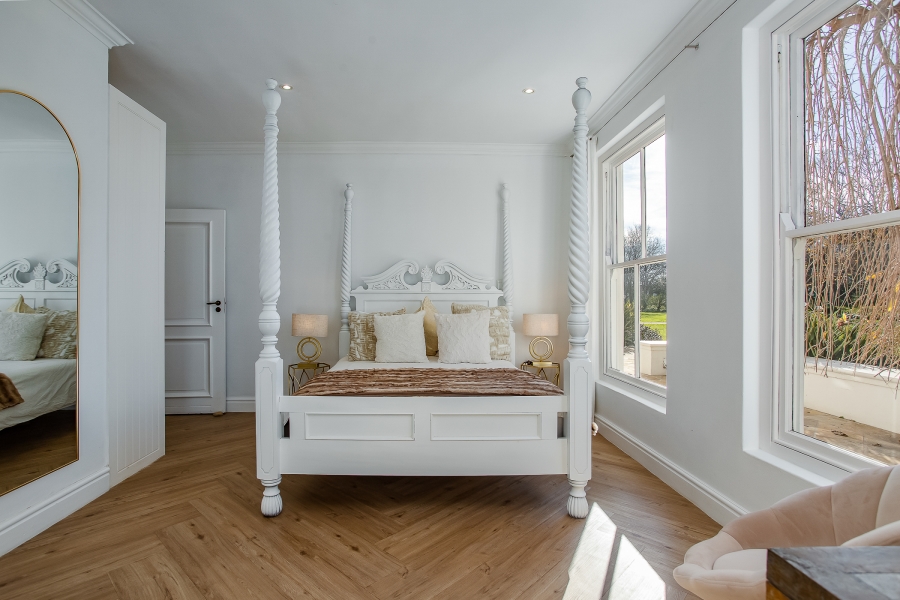 4 Bedroom Property for Sale in Franschhoek Western Cape